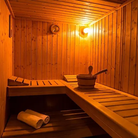 Krolowa Sniegu Bed & Breakfast *